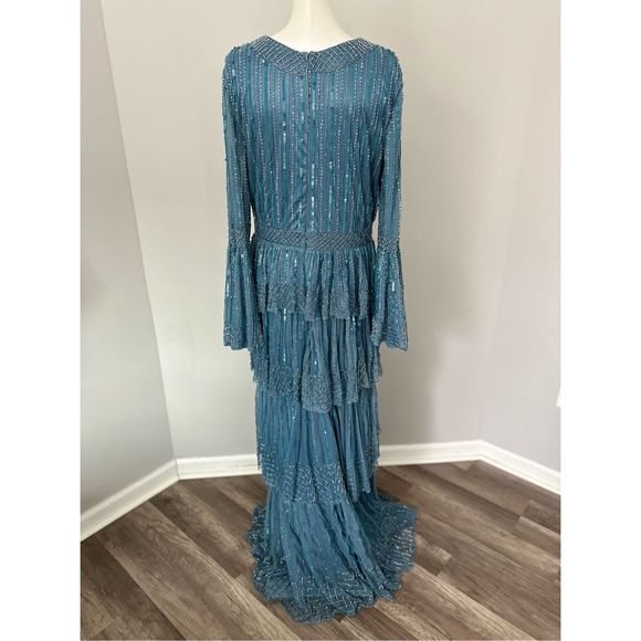 NWT MAC DUGGAL EMBELLISHED BELL SLEEVE TIERED GOWN - Picture 10 of 11